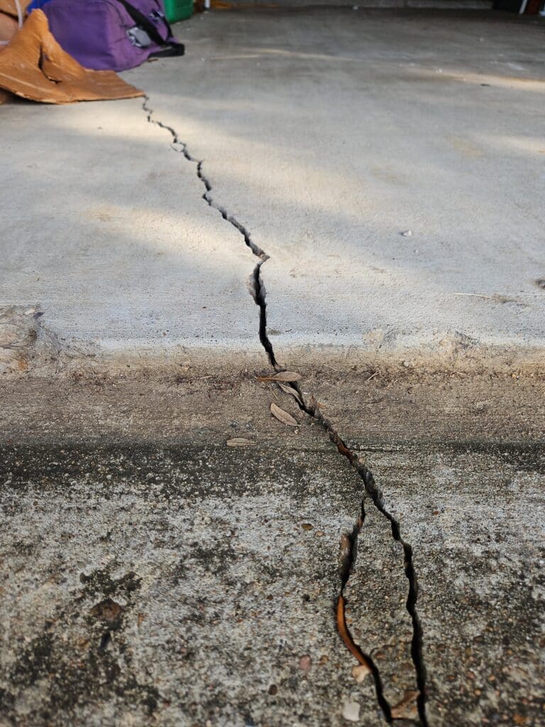Foundation repair cracked slab in League City, TX